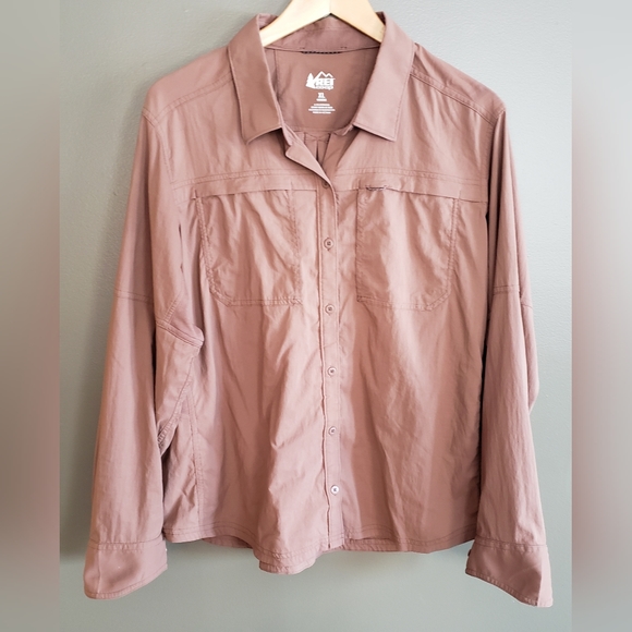 REI Outdoor Adventure Shirt - Picture 1 of 5
